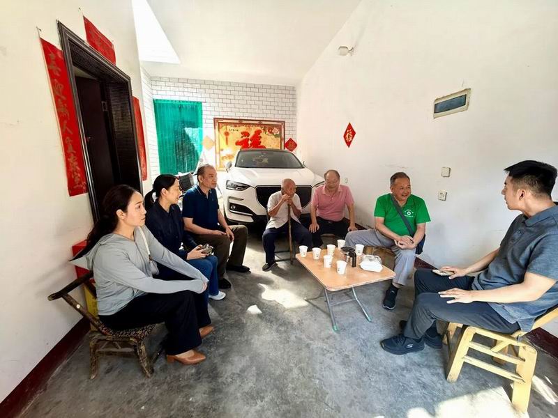 致敬抗战老兵 传承抗战精神——中共洛阳市委统战部、民革洛阳市委会慰问抗战老兵