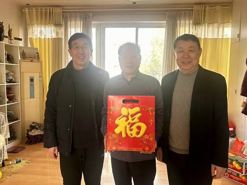 民革洛阳市委会开展春节慰问工作